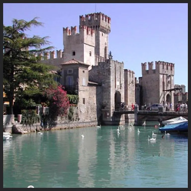 Rainbow B&B Sirmione 0*,  Italy